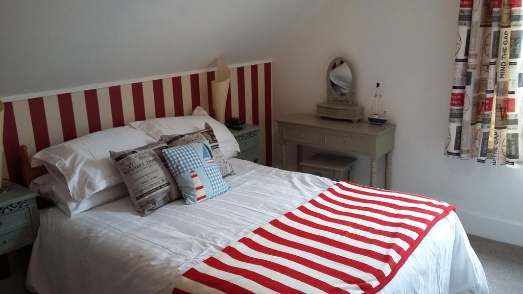 Cambridge House Guest House Eastbourne Ruang foto