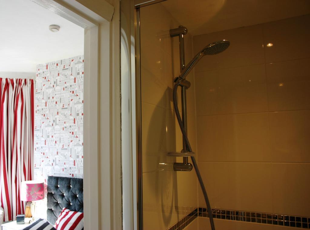 Cambridge House Guest House Eastbourne Ruang foto