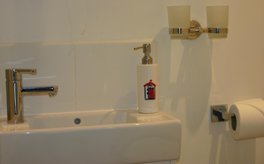 Cambridge House Guest House Eastbourne Ruang foto